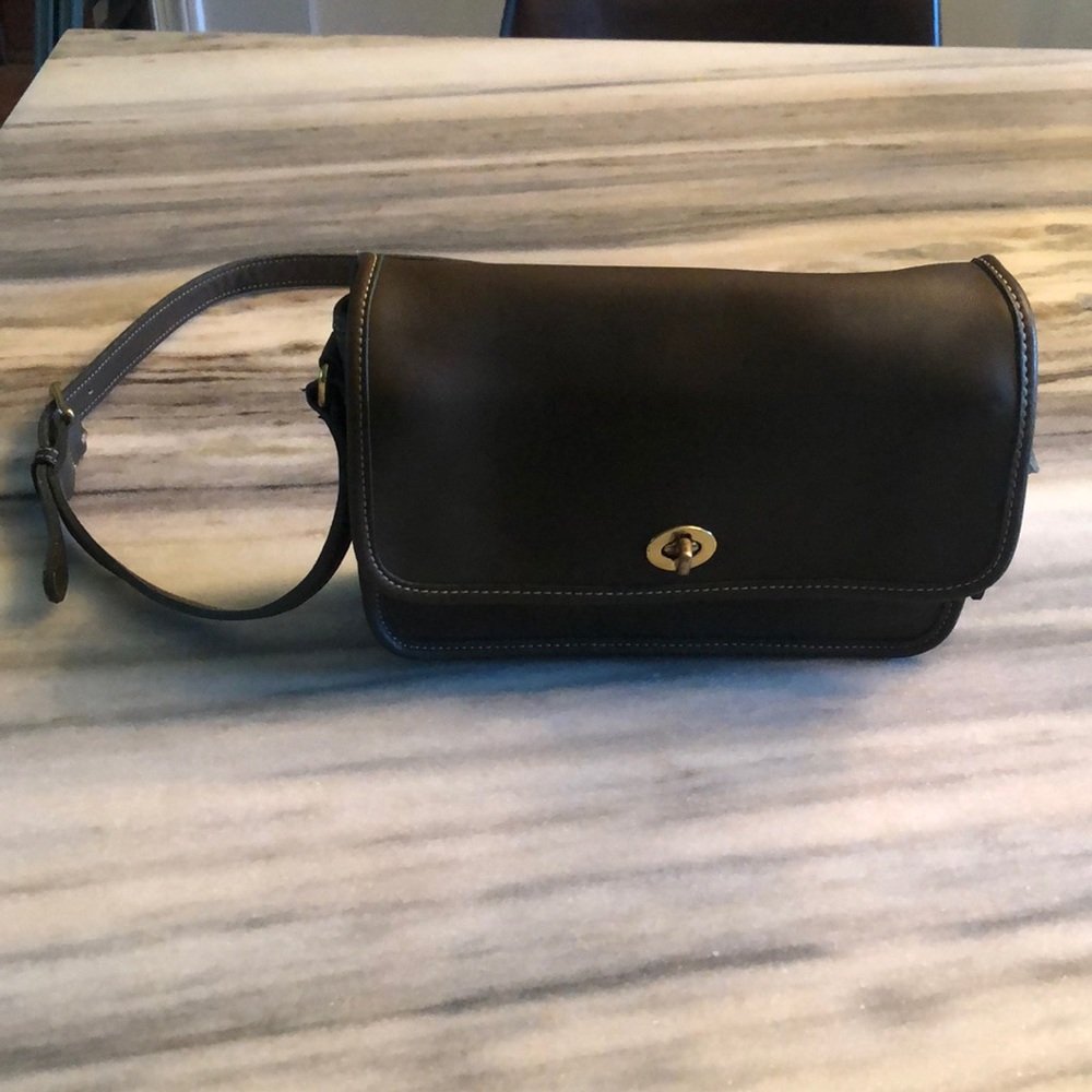 Dark green vintage Coach bag # F58-9850